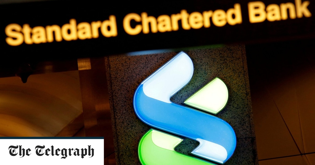 Abu Dhabi rivals plot to buy Standard Chartered