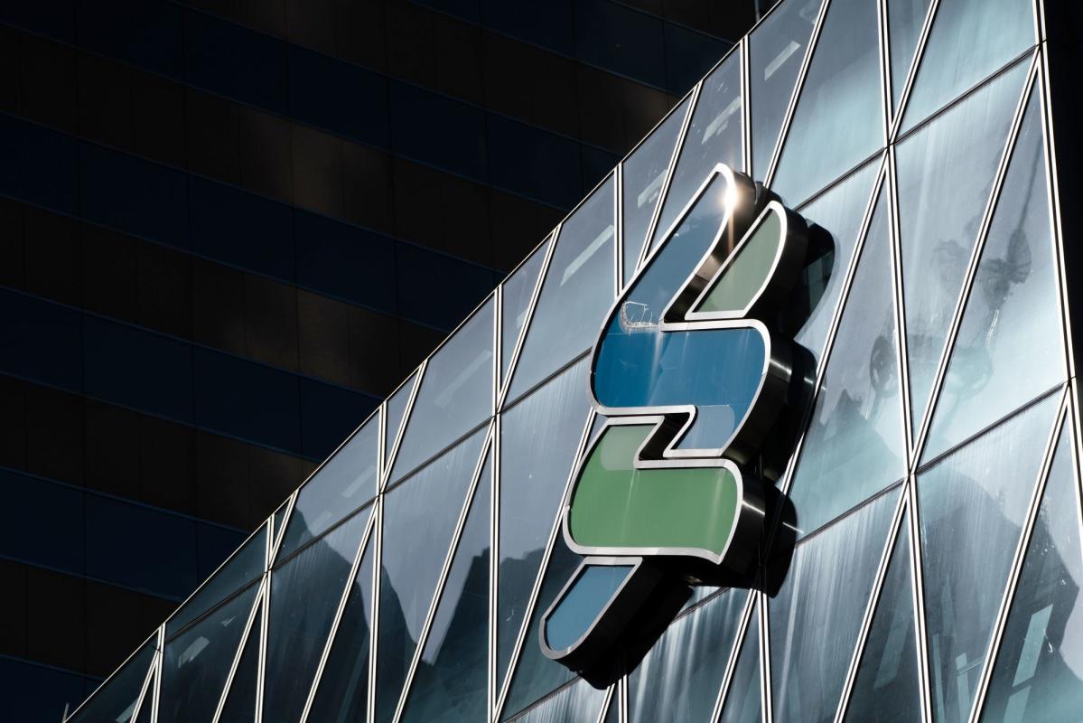 Standard Chartered still in play as Abu Dhabi’s FAB explores bn offer
