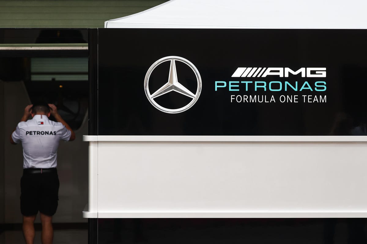AI innovation drives Mercedes F1 team partnership with Abu Dhabi-based G42