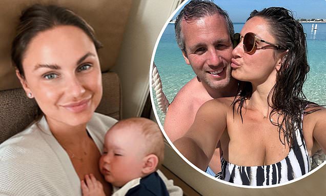 Sam Faiers slammed for complaining about ‘tiring’ first class flight home from Abu Dhabi