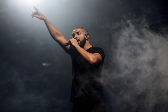 Drake shines at ‘Homecoming’ Super Bowl week concert