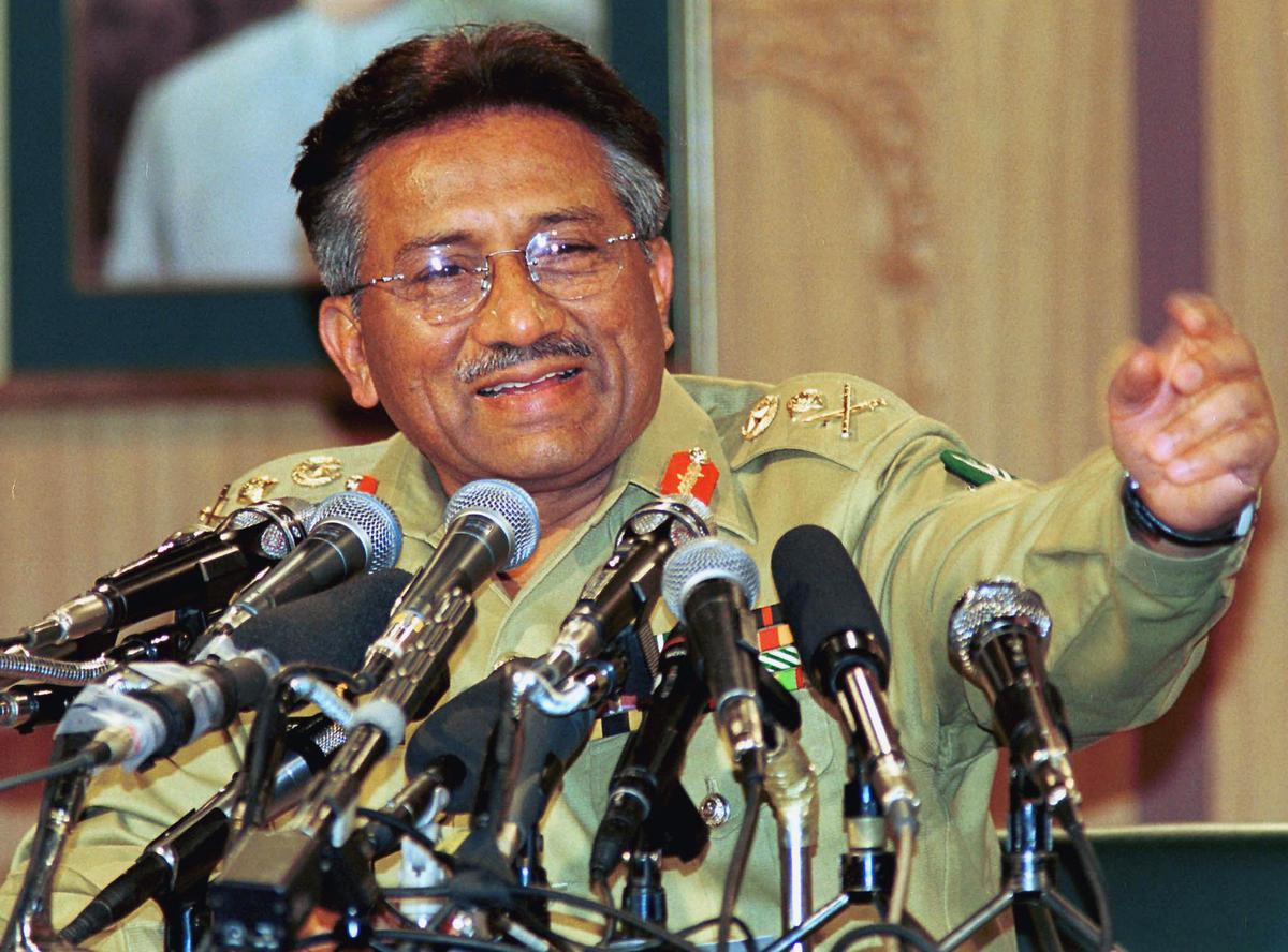 Body of ex-Pakistan military ruler Pervez Musharraf arrives in Karachi from UAE for burial