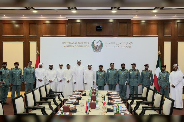 Emirates News Agency – UAE, Kuwait announce linking transport systems