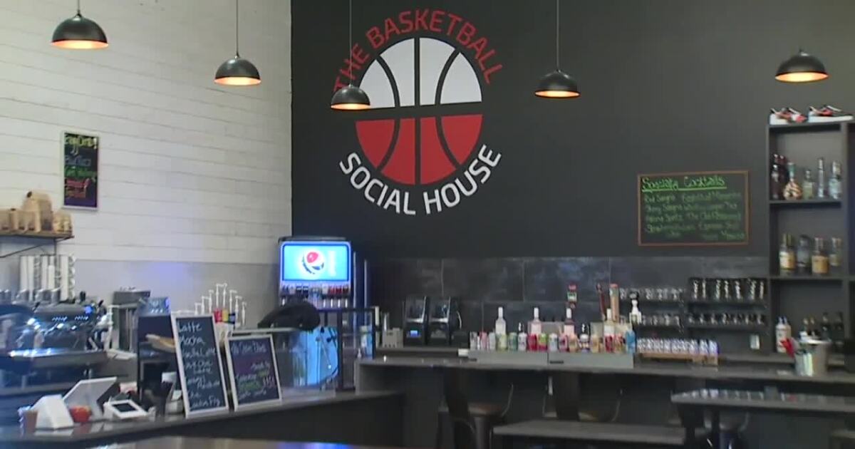 New century entertainment venue combines sports and social life