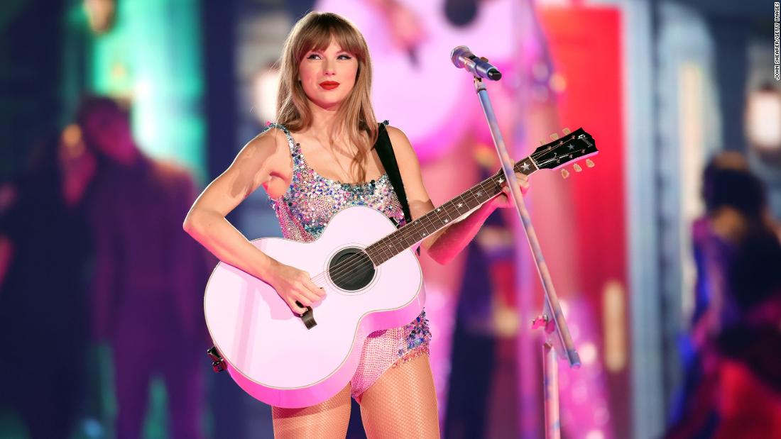 Taylor Swift Travels Through Time on Opening Night of ‘Time Travel’