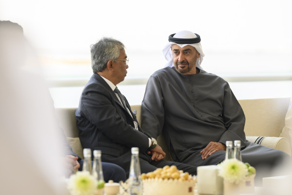 Emirates News Agency – UAE President receives Malaysian King
