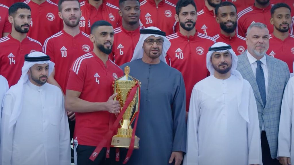 WATCH UAE President receives delegation from UAE Presidents Cup