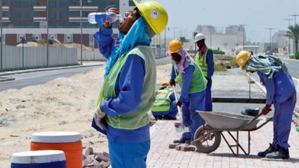 midday-work-ban-in-uae-aed5-000-fine-per-worker-rules-and-exemptions