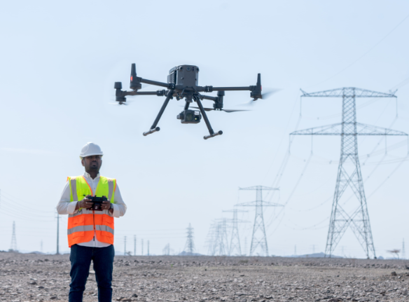UAE Introduces Traffic Signal Drones to Mitigate Jams During Emergencies